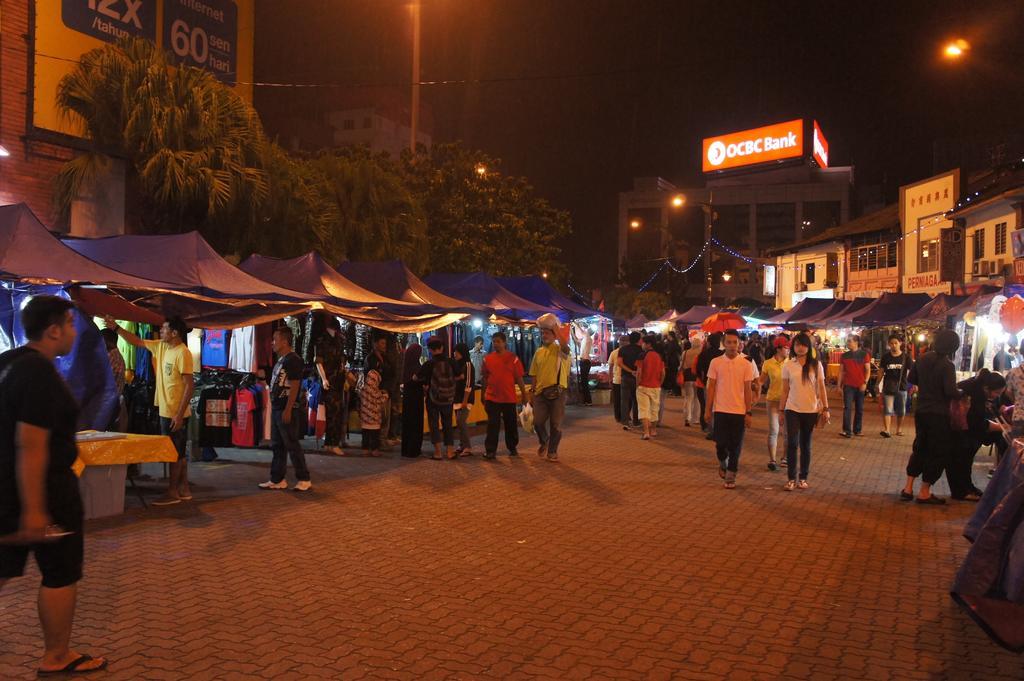Meldrum Hotel Johor Bahru Extérieur photo